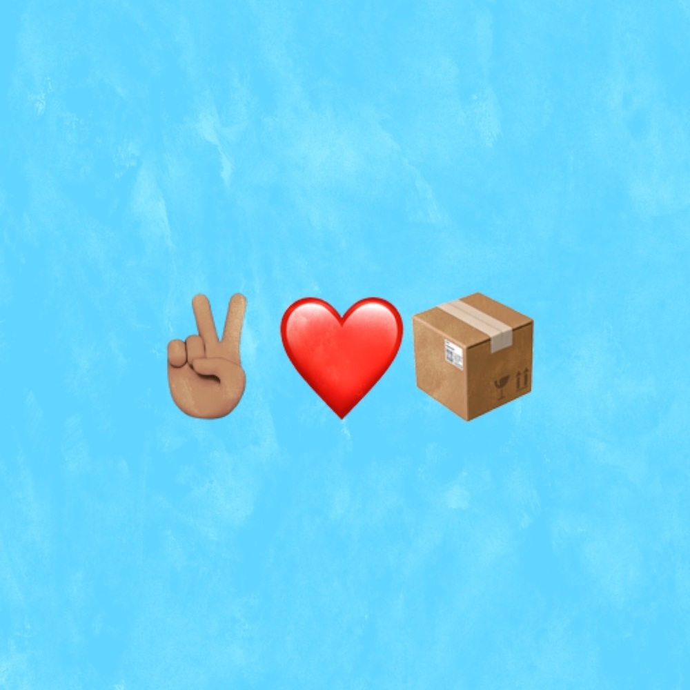 PEACE✌🏽LOVE❤️BUNDLE📦. AND SAVE 💲💲